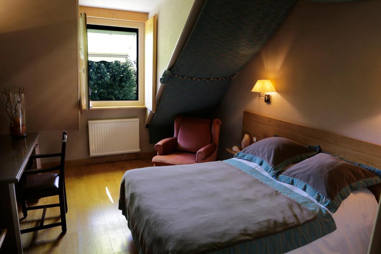 Mur-de-Barrez Logis Auberge Du Barrez מראה חיצוני תמונה