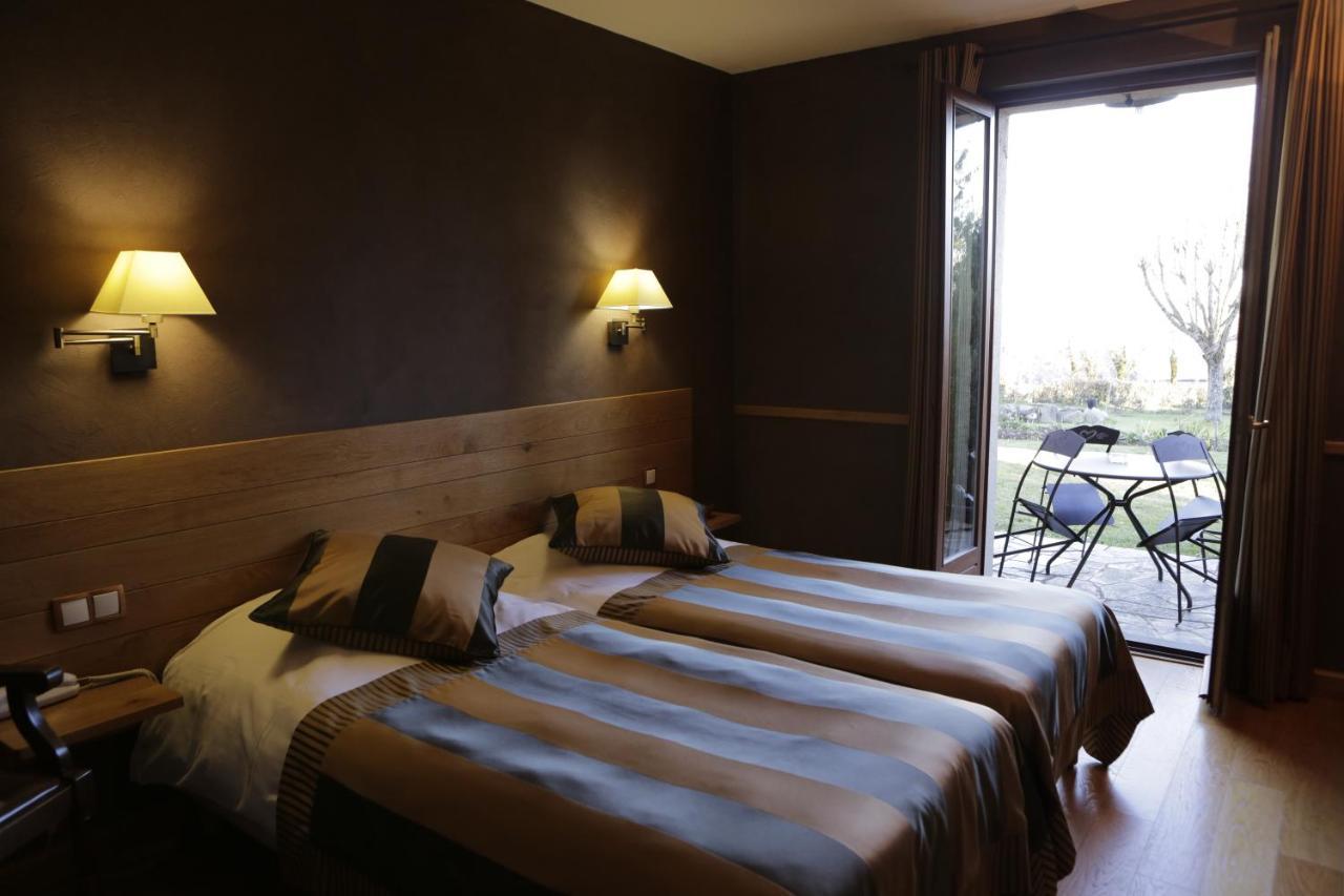 Mur-de-Barrez Logis Auberge Du Barrez מראה חיצוני תמונה